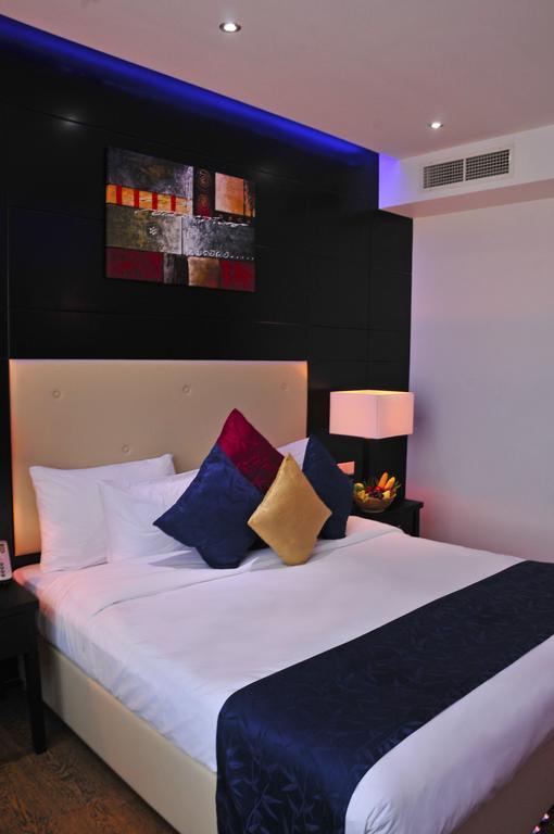 The Olive Hotel, Juffair Manama Exterior photo